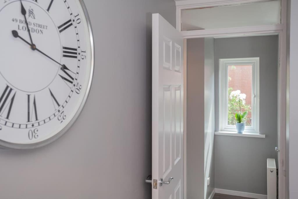 Beautiful Apartment In The Heart Of Belfast!! Exterior foto